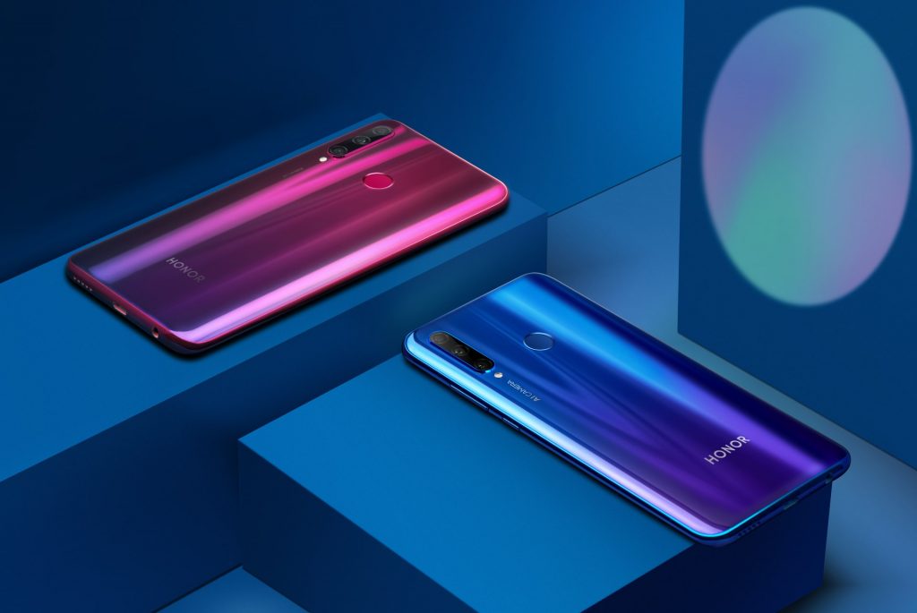 Honor 10i водонепроницаемый или нет