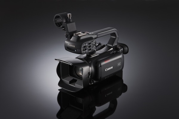 Canon расширяет популярную серию XA тремя новыми камерами - XA55, XA50 и XA40