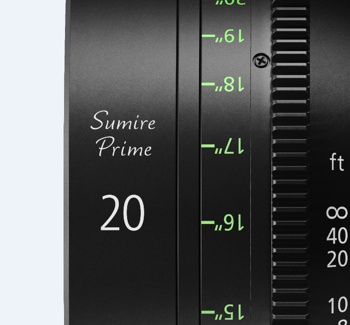 Компания Canon выпускает серию объективов Sumire Prime